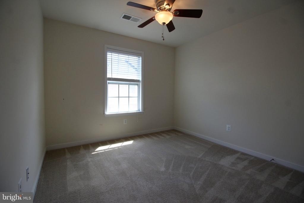 5800 Foley Street - Photo 24