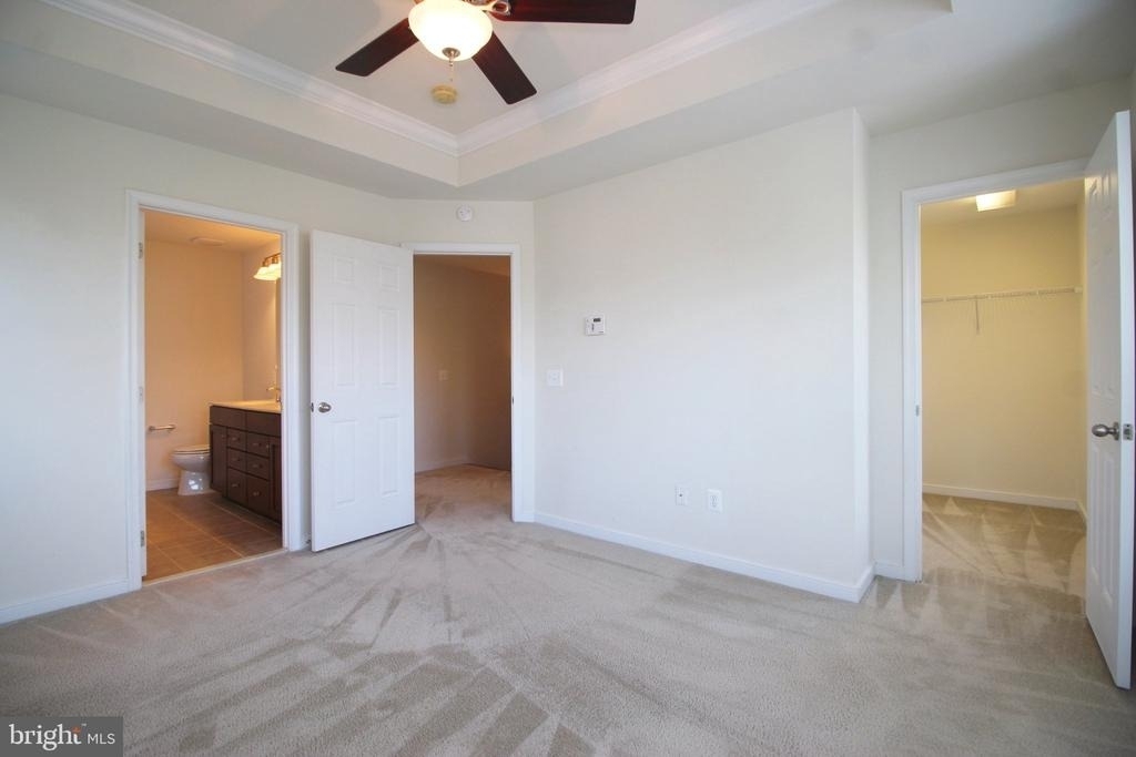 5800 Foley Street - Photo 18