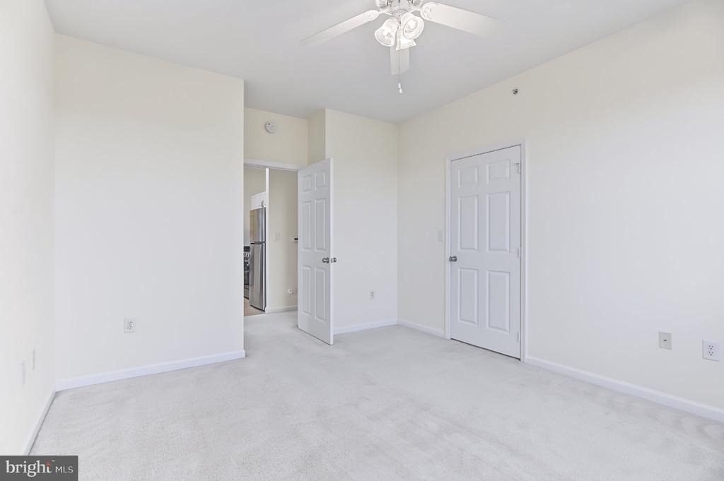 12921 Centre Park Circle - Photo 17