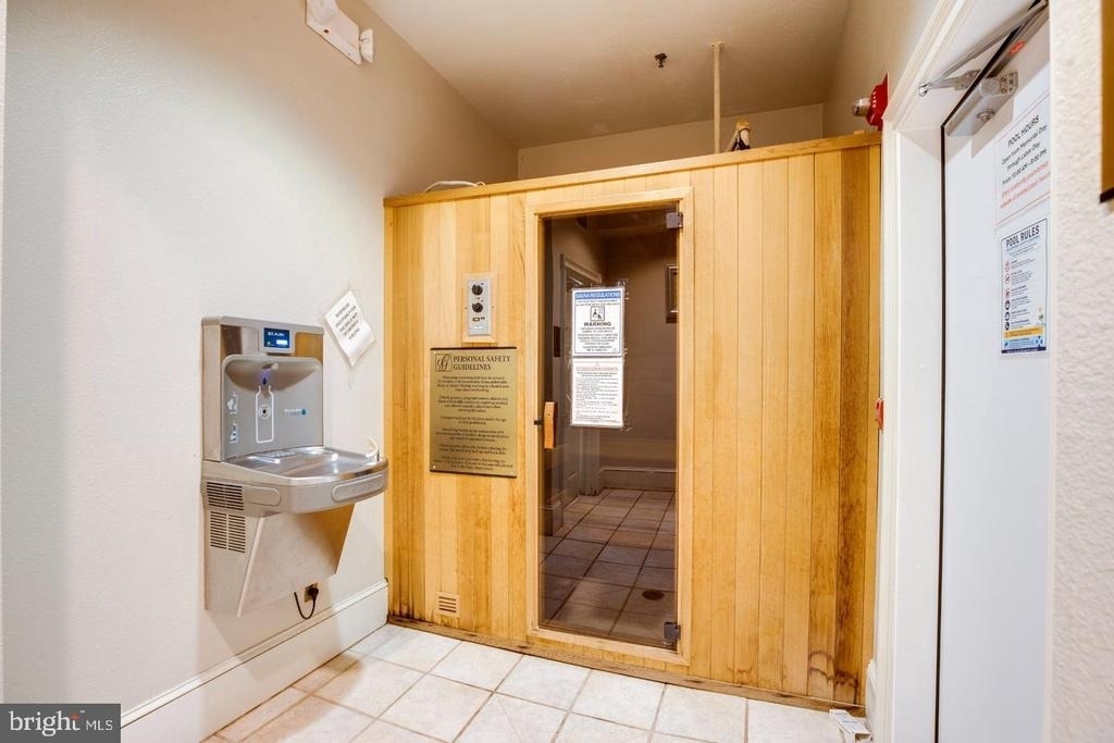 1571 Spring Gate Drive - Photo 40