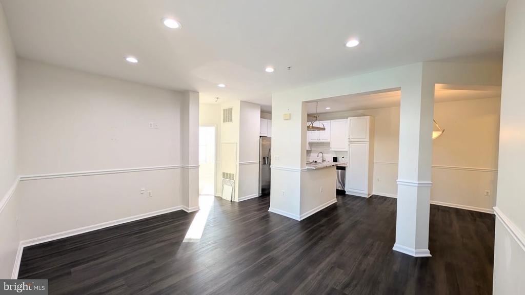 6481 Cheyenne Drive - Photo 2