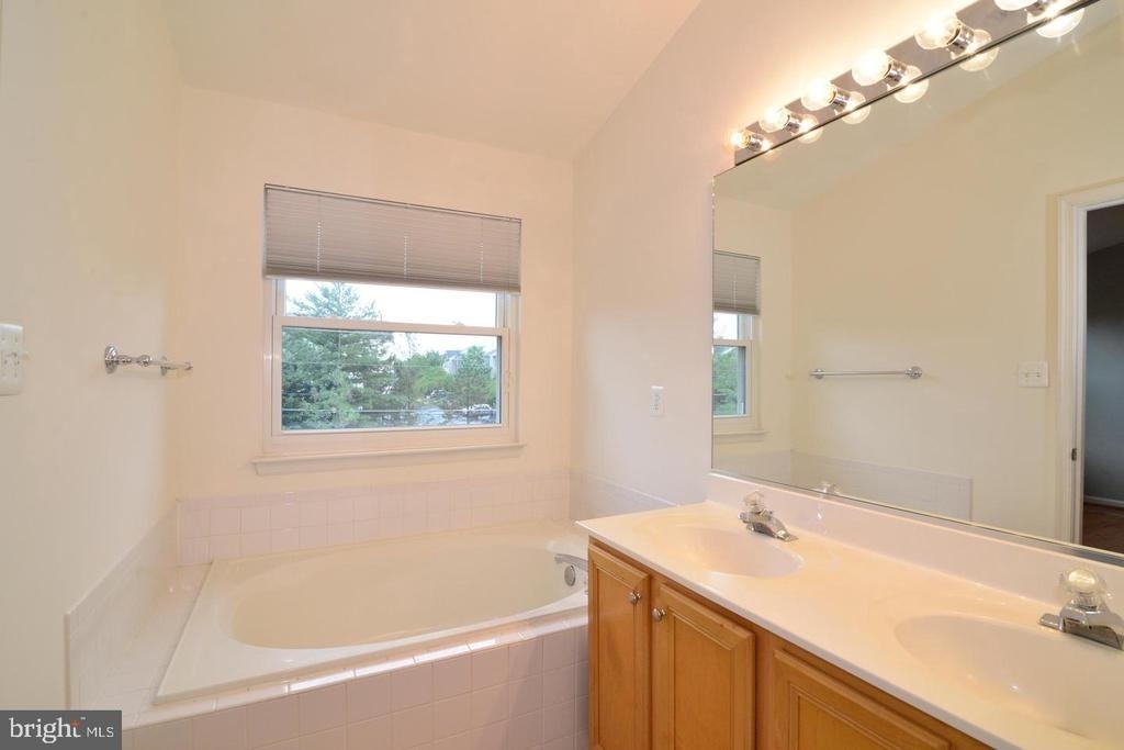 2516 Isham Randolph Drive - Photo 24