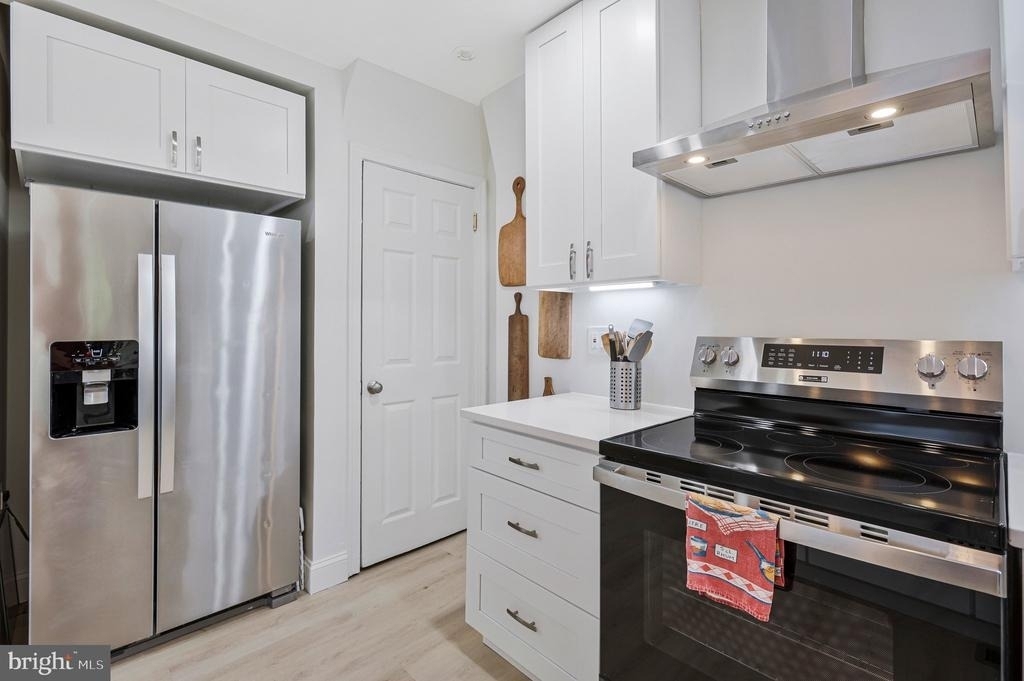327 Ashby Street - Photo 13