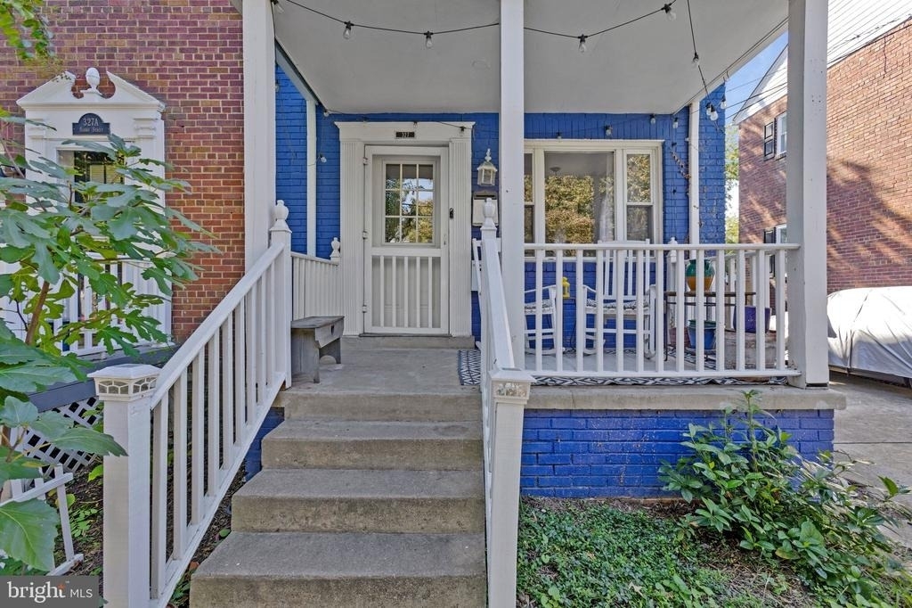 327 Ashby Street - Photo 3