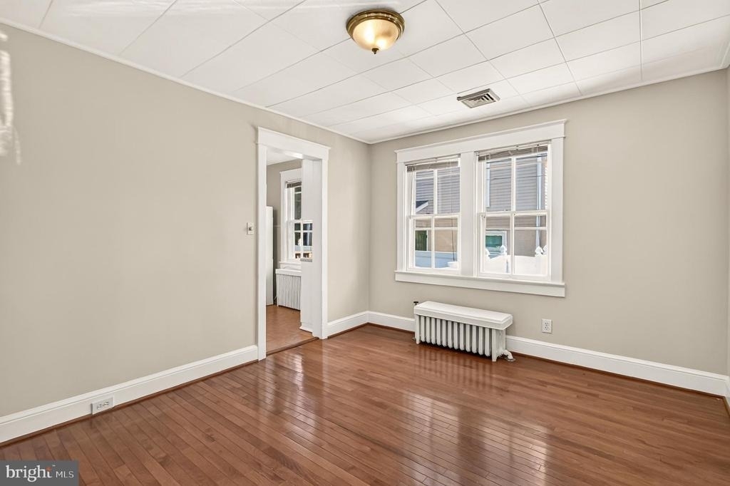 4515 7th Street N - Photo 9
