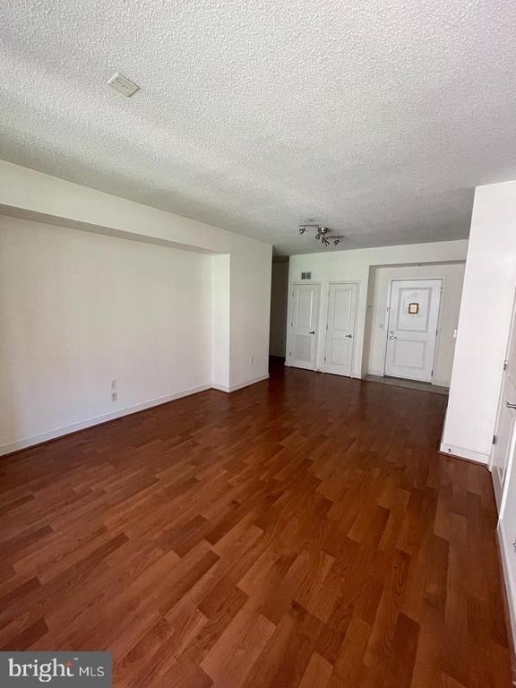 820 N Pollard Street - Photo 6