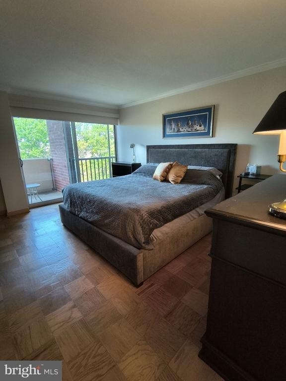 1300 Army Navy Drive - Photo 2