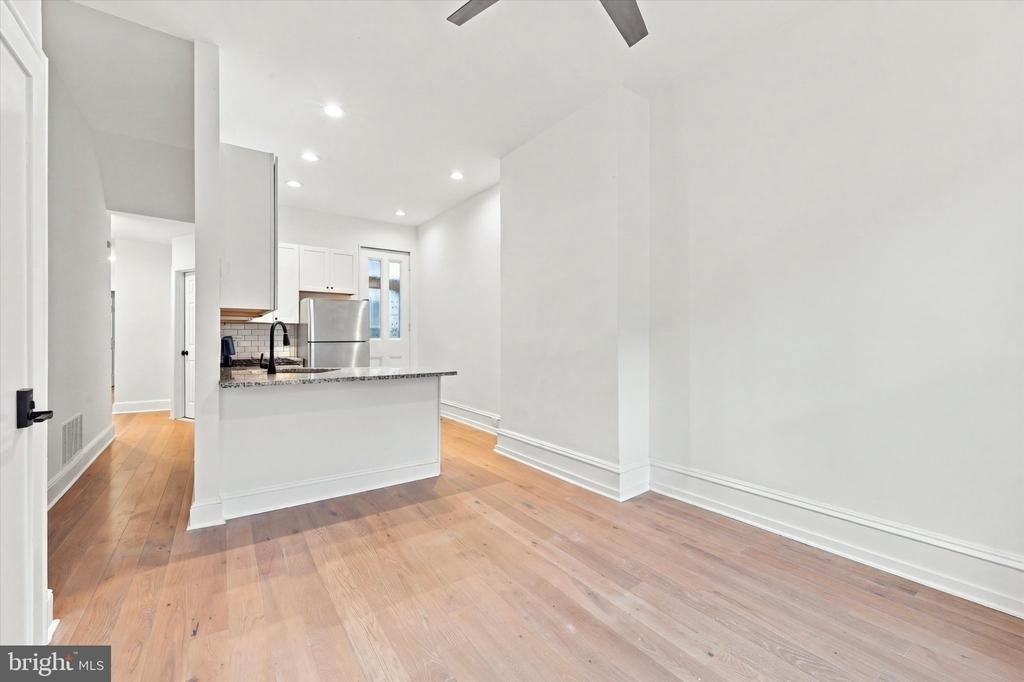 2821 Poplar Street - Photo 3