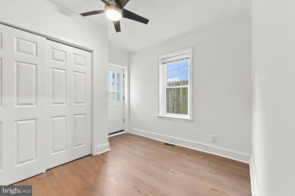 2821 Poplar Street - Photo 8