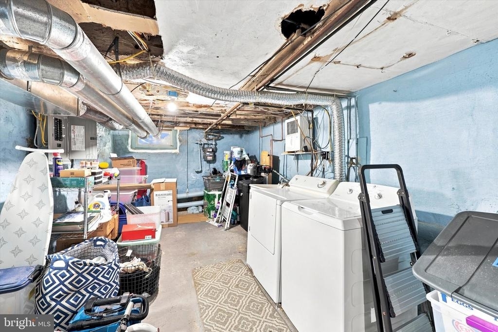 305 Carson Street - Photo 12