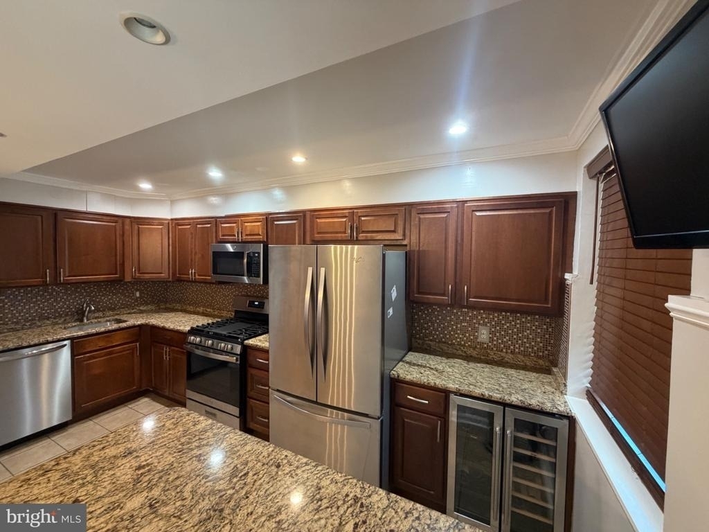 1635 Meribrook Road - Photo 7