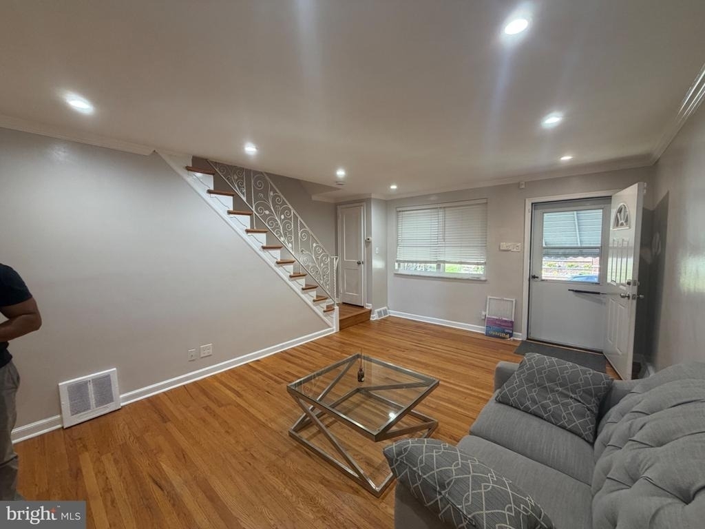 1635 Meribrook Road - Photo 4