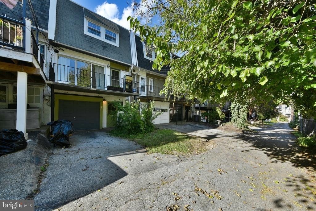346 E Meehan Avenue - Photo 22