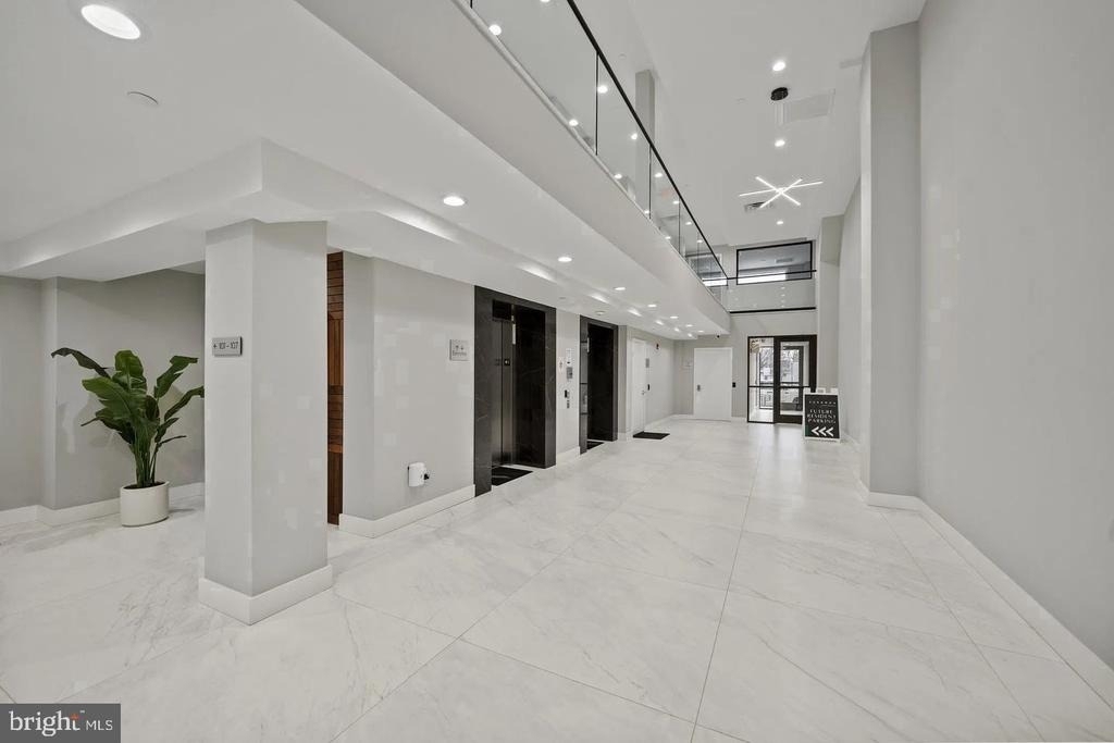 1000 W Girard Avenue - Photo 53
