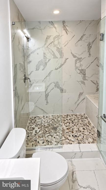 153 Dupont Street - Photo 9