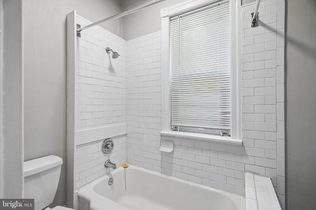 141 W Manheim Street - Photo 13