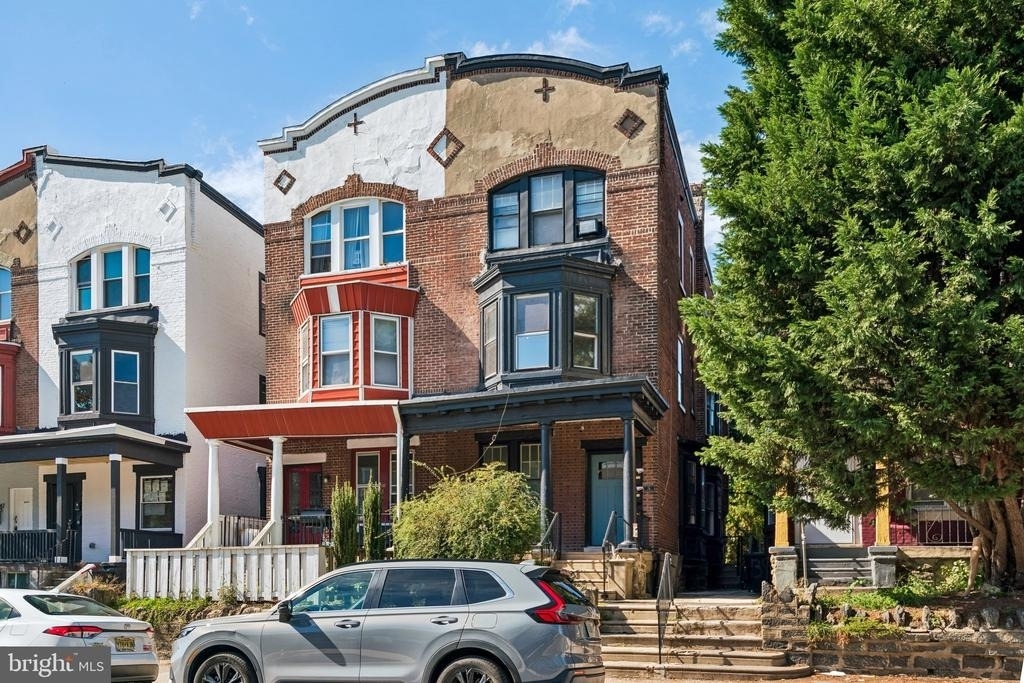 141 W Manheim Street - Photo 18
