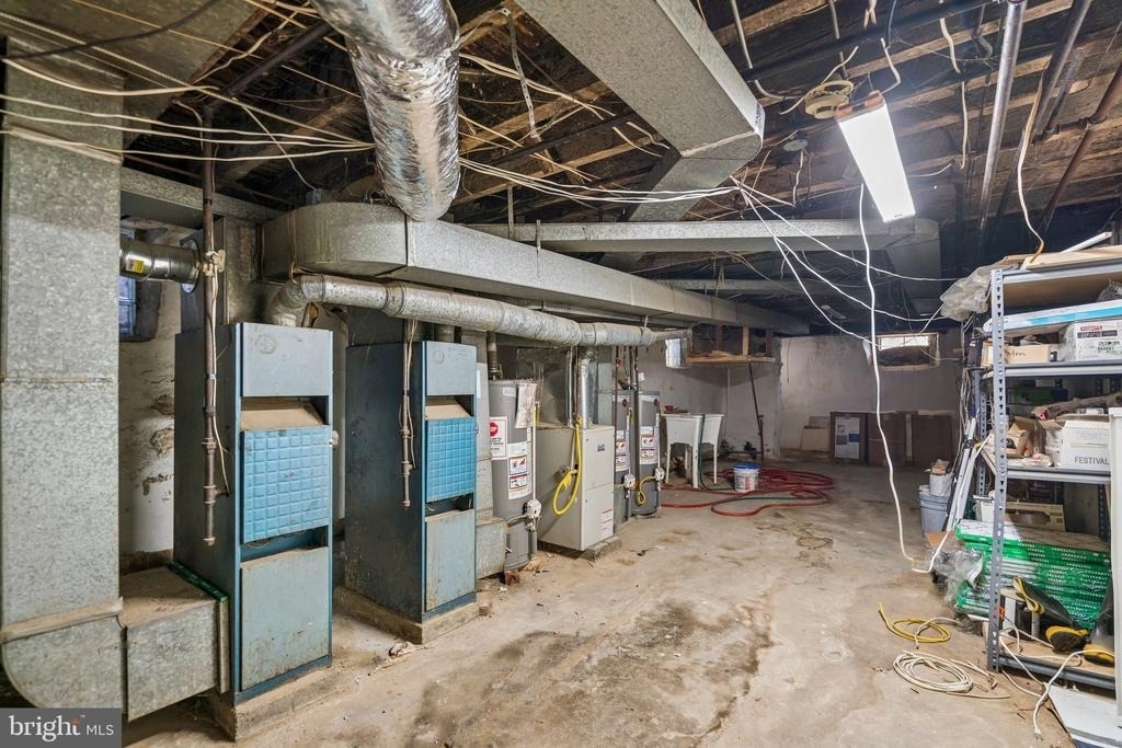 141 W Manheim Street - Photo 16