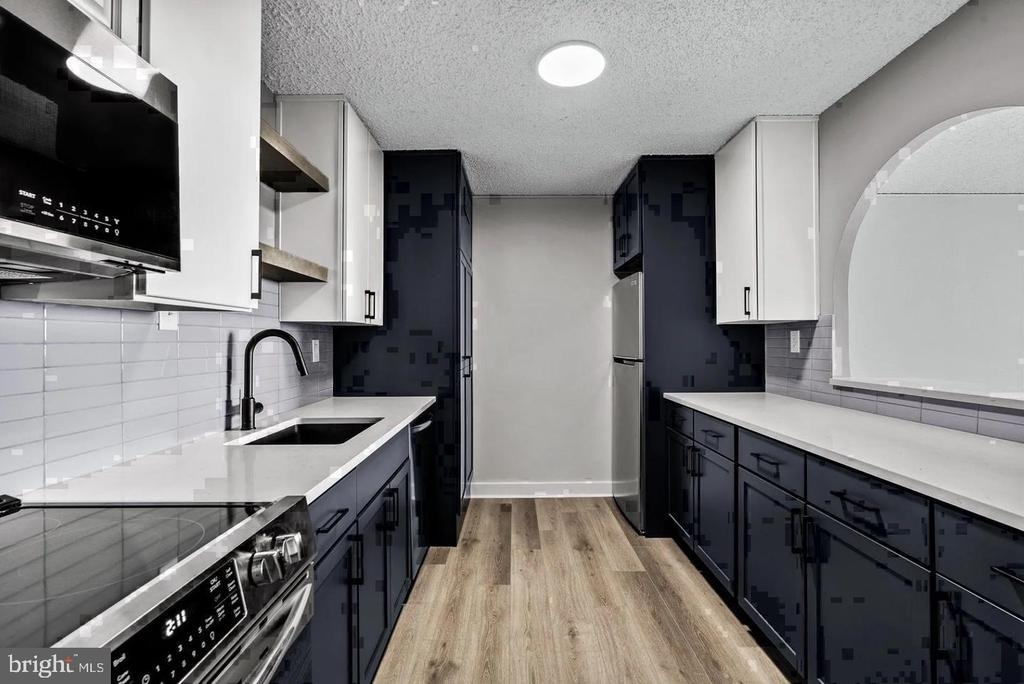 1500 Locust Street - Photo 8