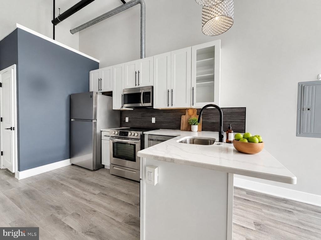 1849 E Venango Street - Photo 2