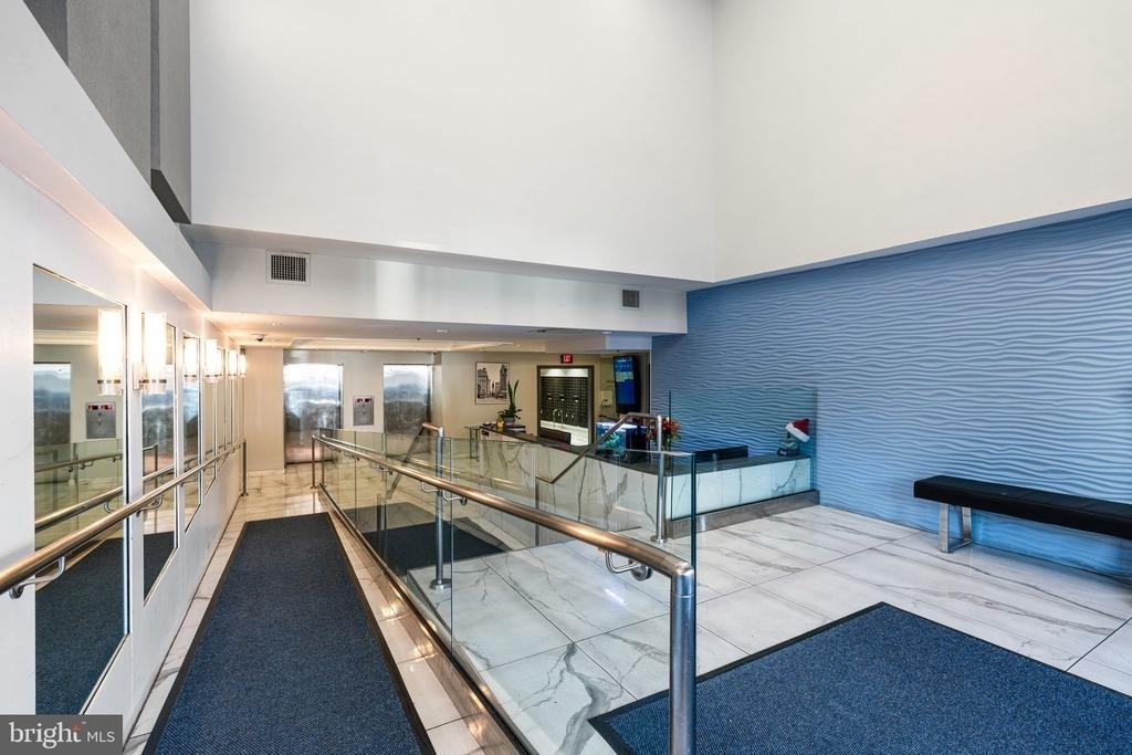 200 Lombard Street - Photo 25