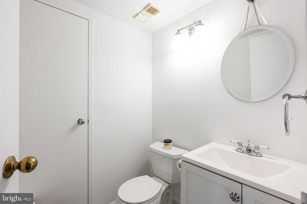 200 Lombard Street - Photo 4
