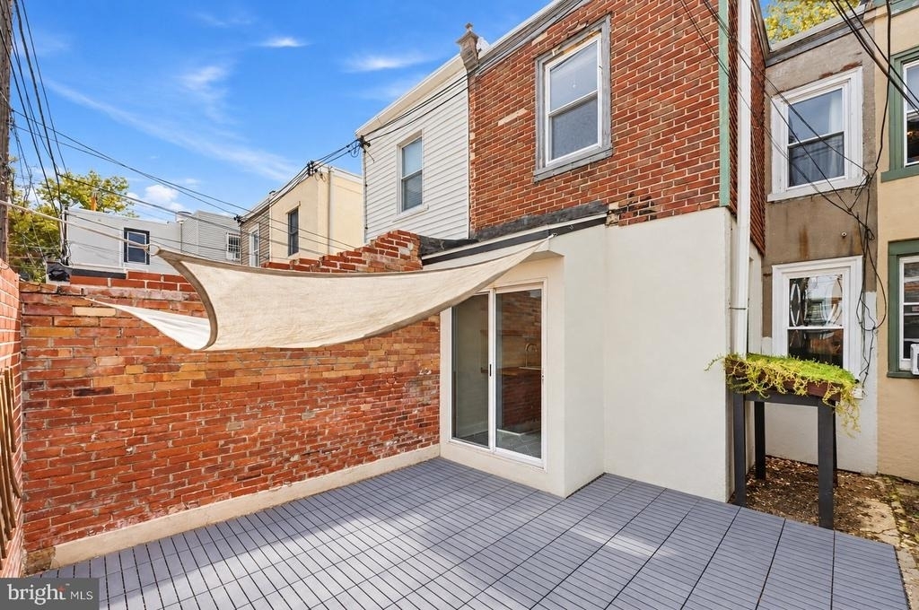2915 Cambridge Street - Photo 14