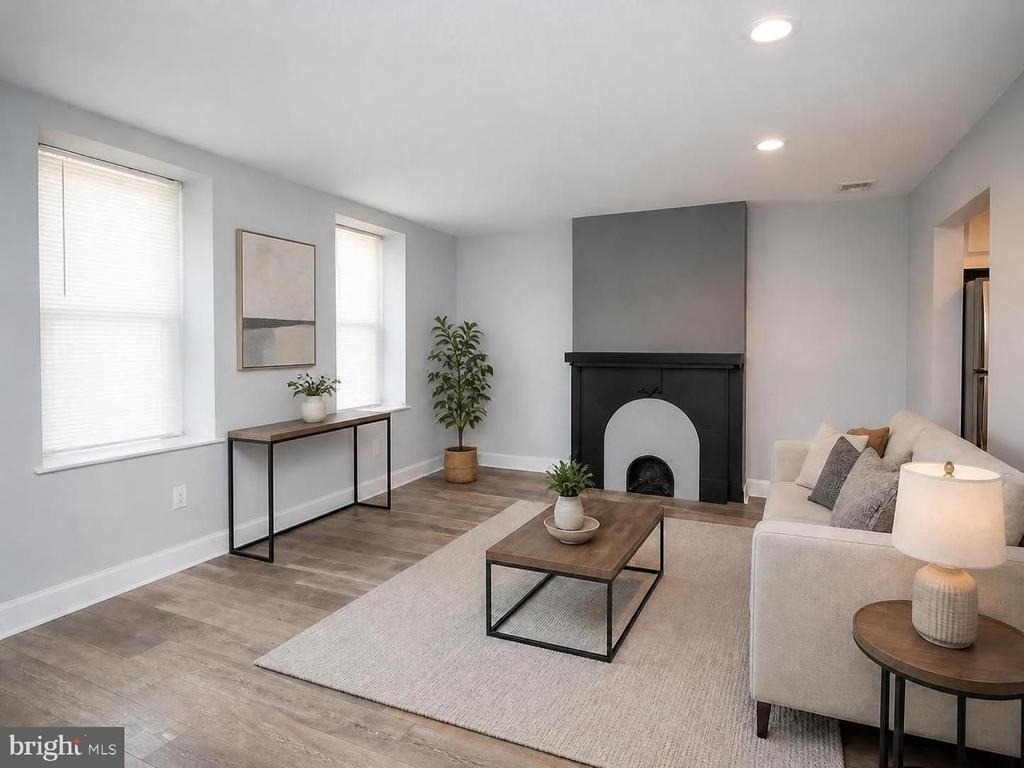 3902 Terrace Street - Photo 2