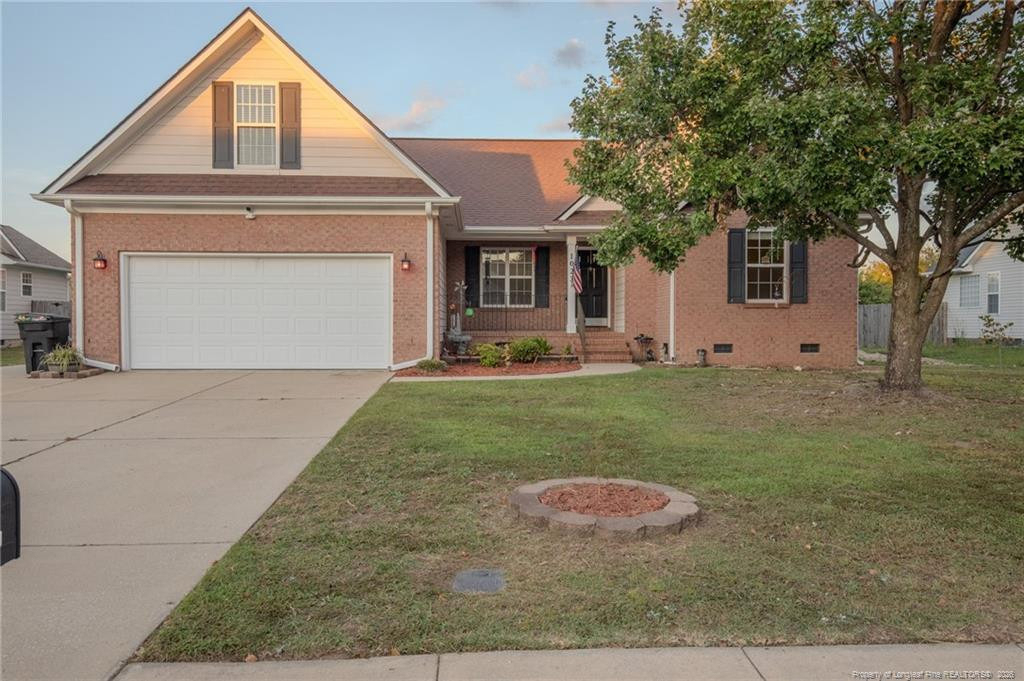 1023 Canter Lane - Photo 0