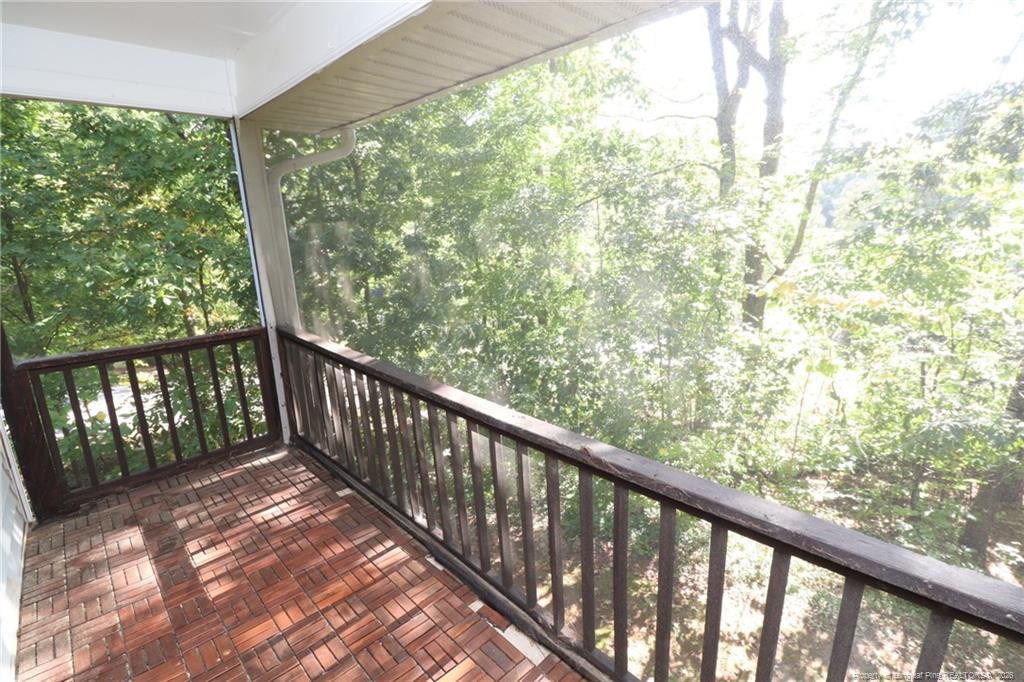 321 Renshaw Court - Photo 29