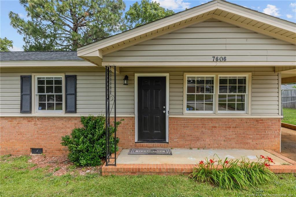 7606 Sable Drive - Photo 2