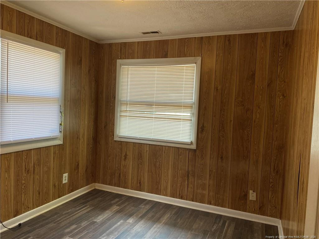 713 Italy Street - Photo 2