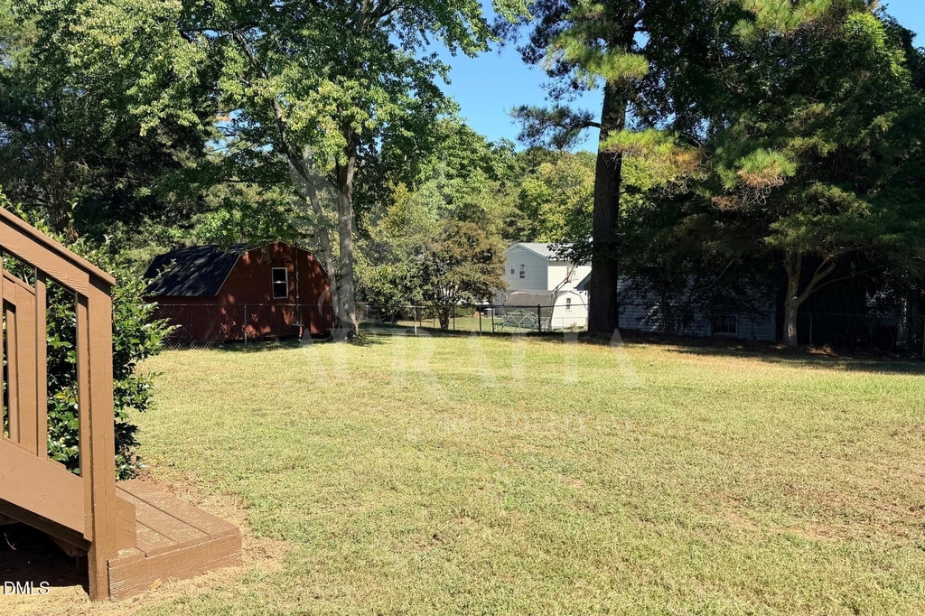 4800 Sweetbriar Drive - Photo 43