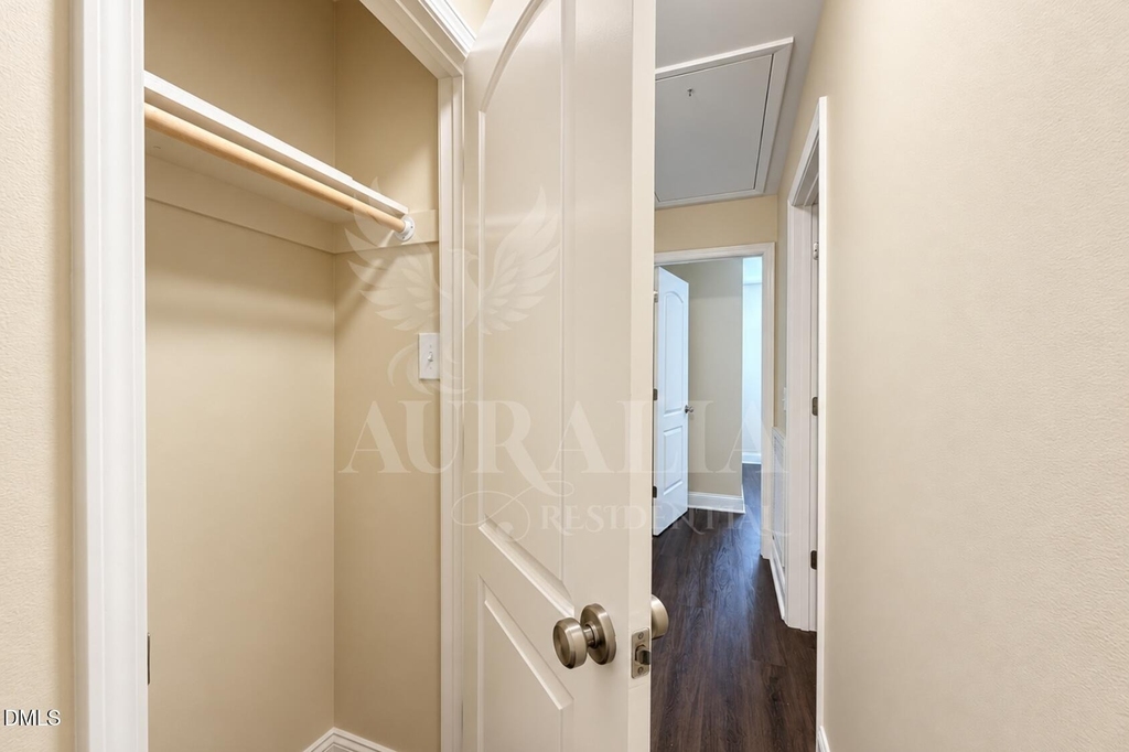 4800 Sweetbriar Drive - Photo 30