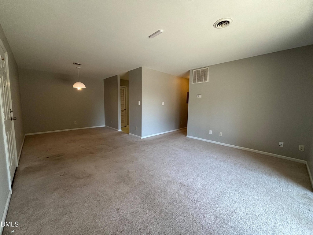 1630 Oxford Road - Photo 1