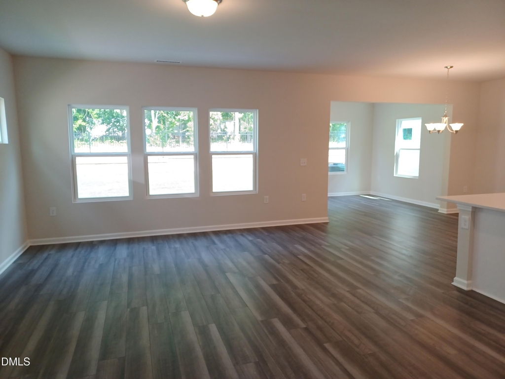 1009 Depot Drive - Photo 4