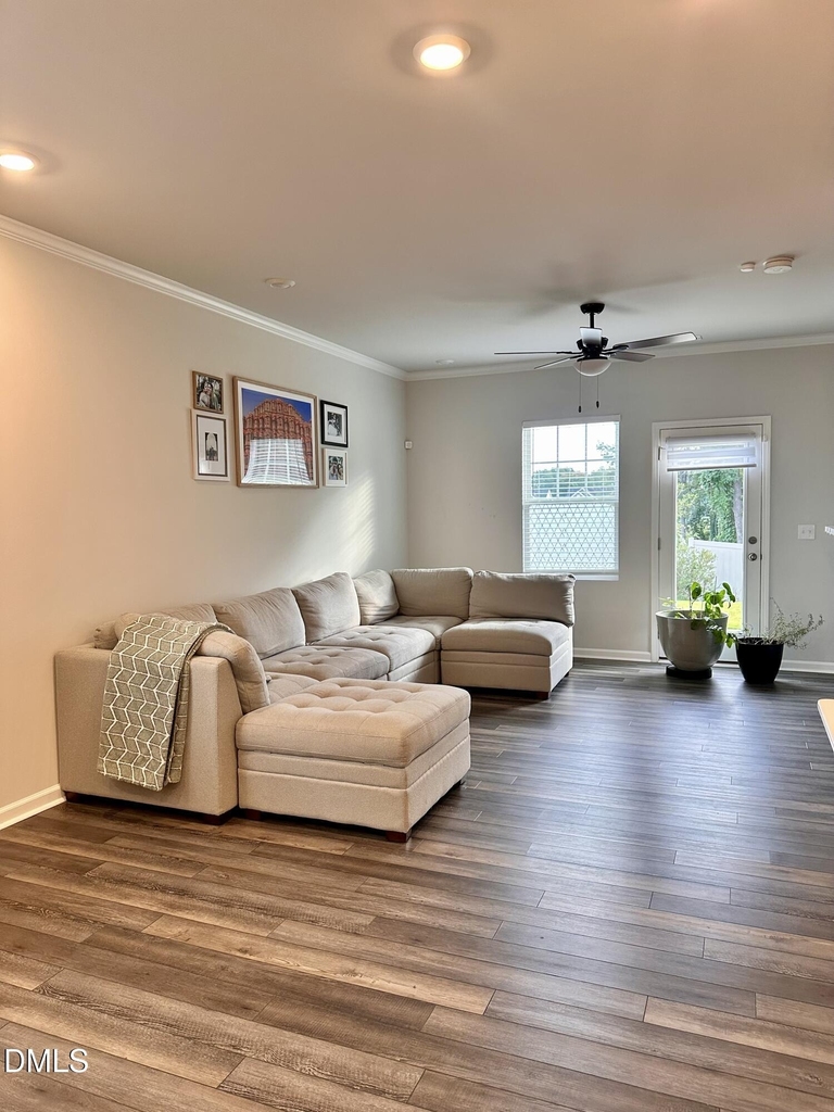1017 Aspen Pointe Trail - Photo 2