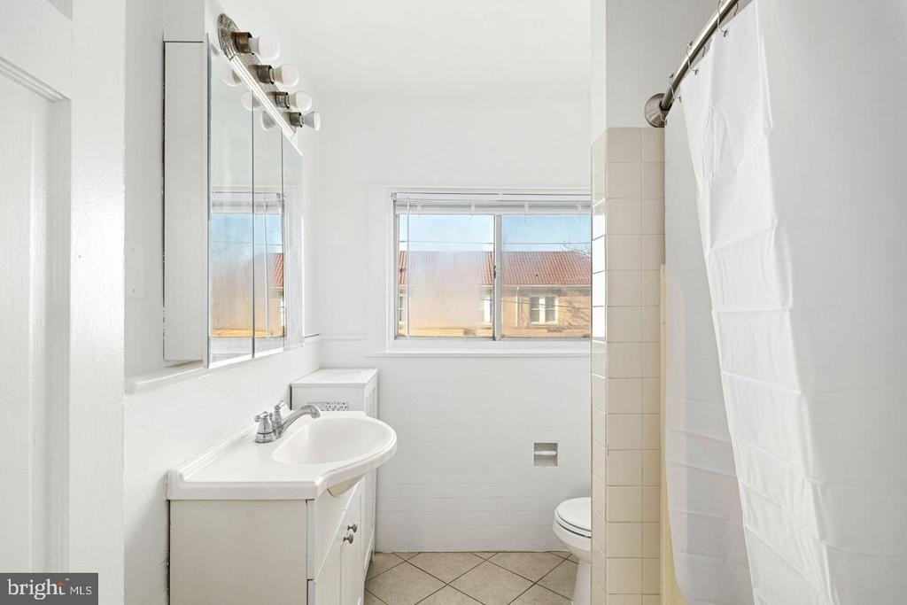 1 N Linden Avenue - Photo 8