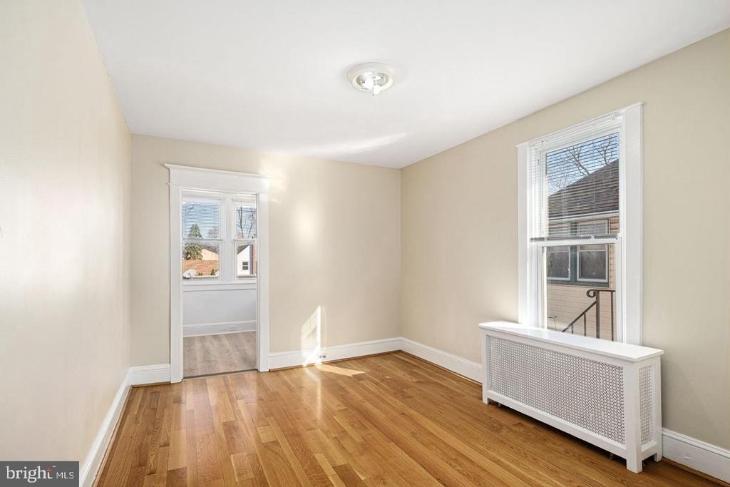 1 N Linden Avenue - Photo 5