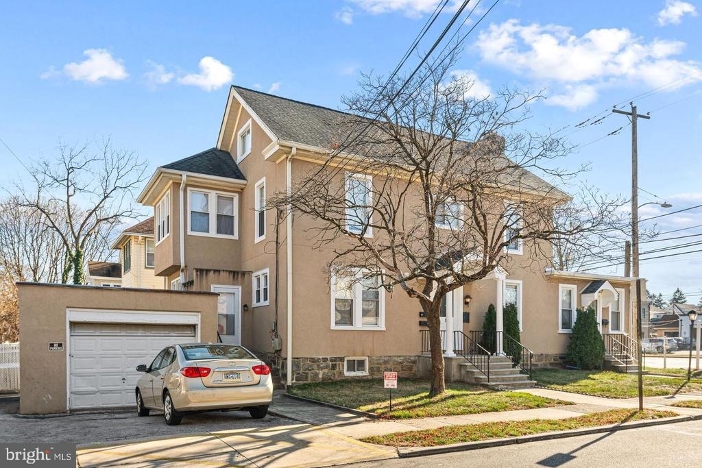 1 N Linden Avenue - Photo 0