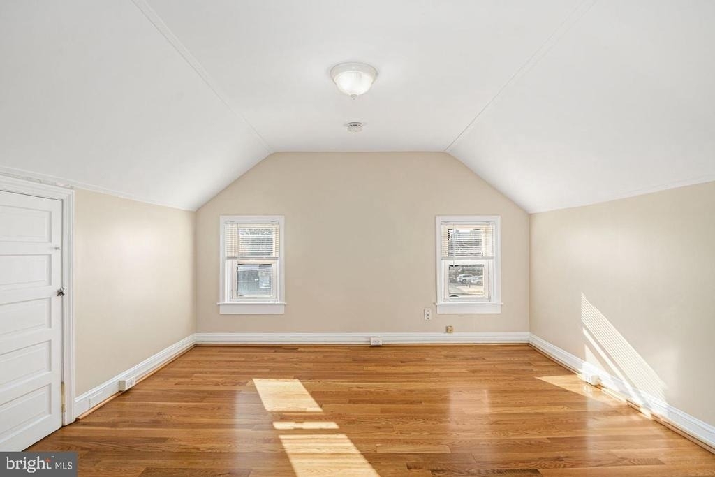 1 N Linden Avenue - Photo 9
