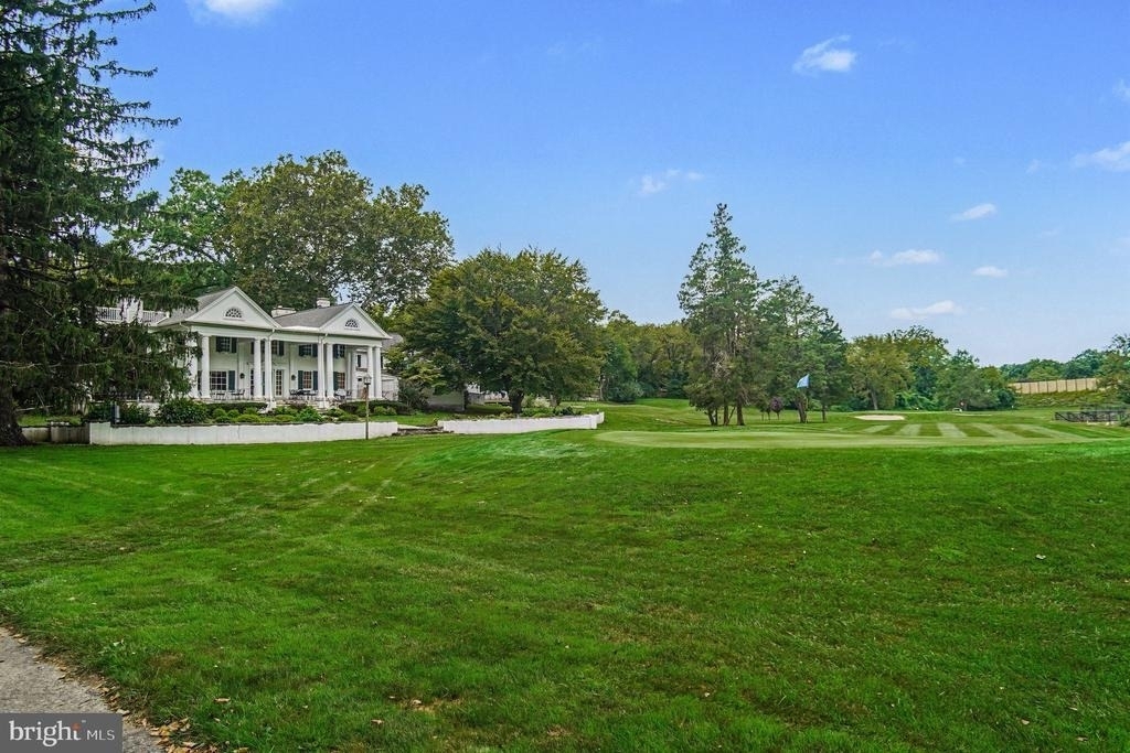 294 Drummers Lane - Photo 2