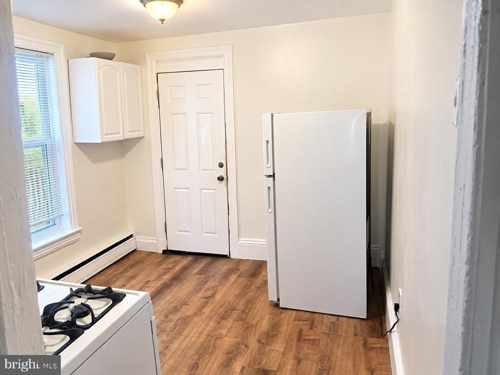 111 Calhoun Street - Photo 2