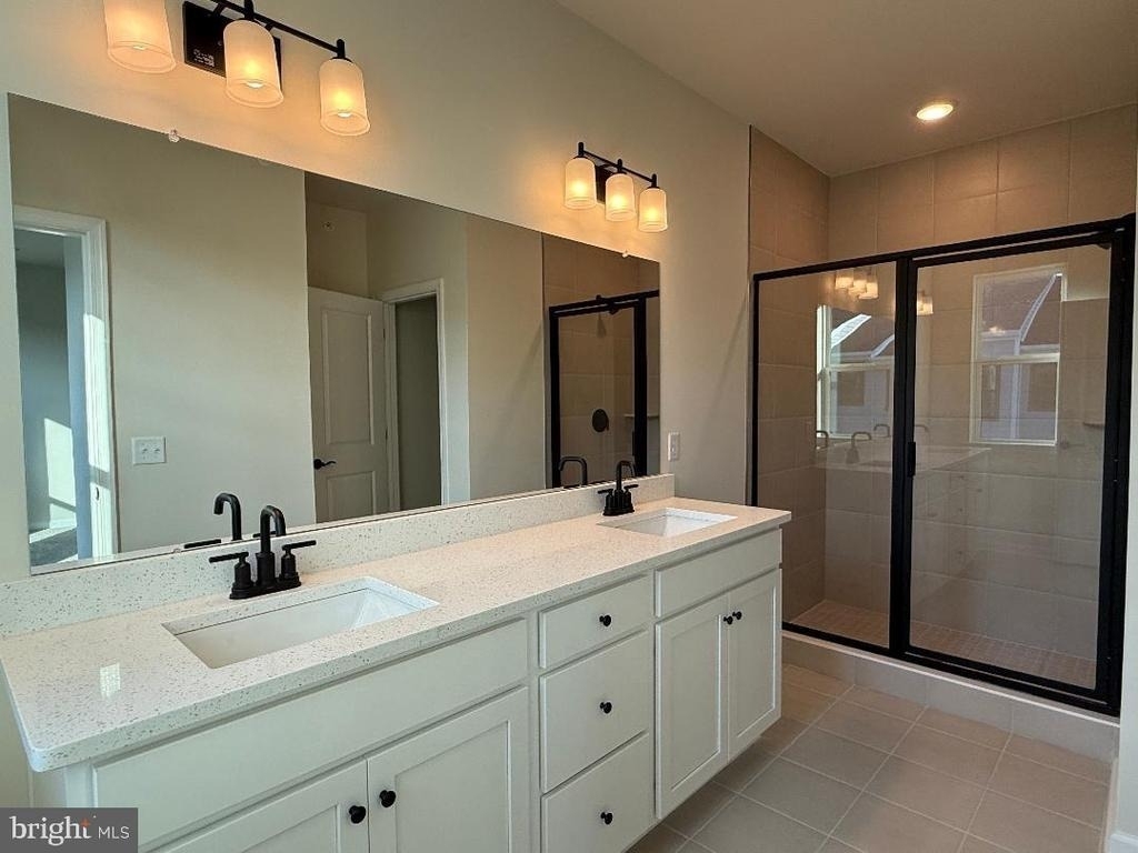 1211 Parker Boulevard - Photo 5