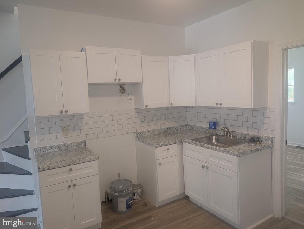 632 N Broad Street - Photo 1