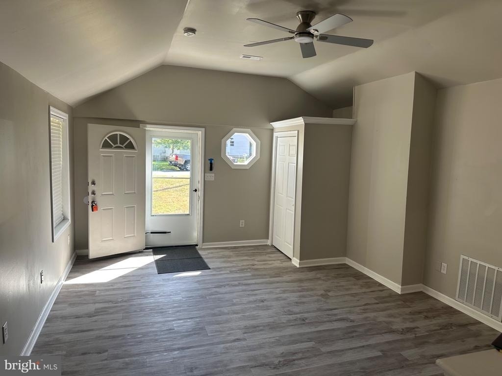 36 Overington Avenue - Photo 5