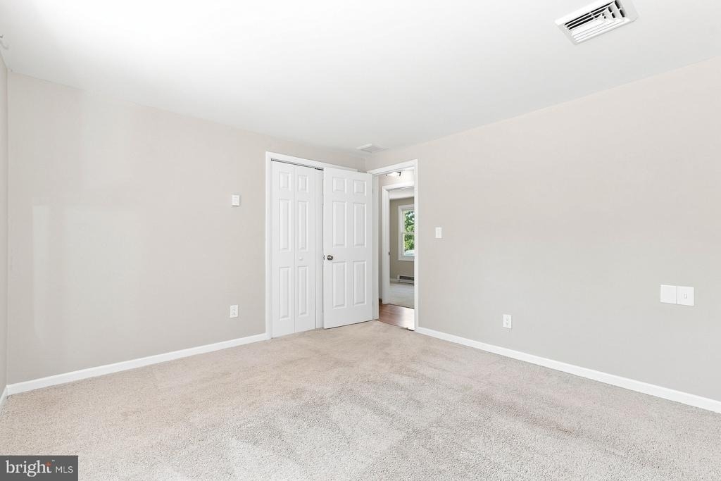 520 E Atlantic Avenue - Photo 6