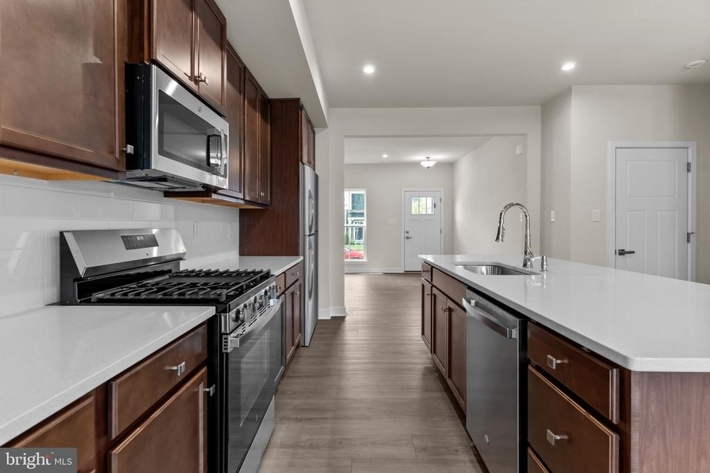 60 Rosemary Way - Photo 11