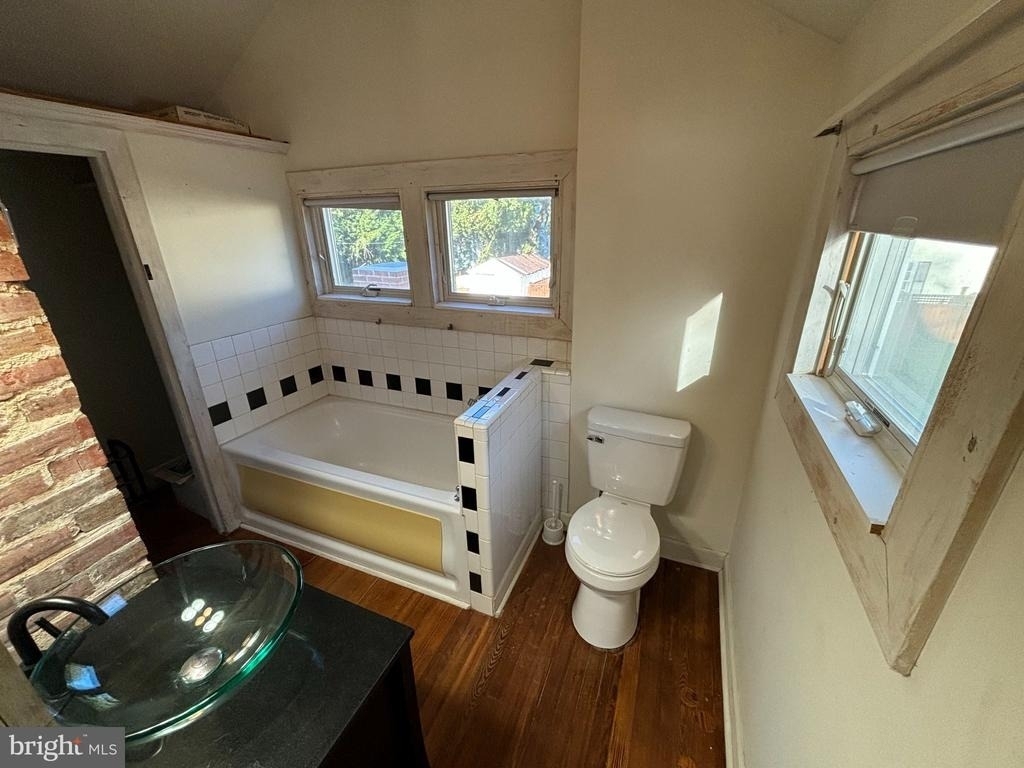 109 South Street - Photo 15