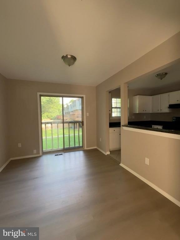 2119 Princess Anne Court - Photo 3
